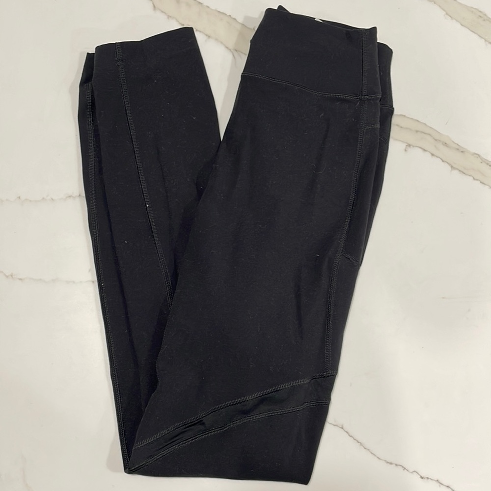 Whitney Simmons gym shark leggings